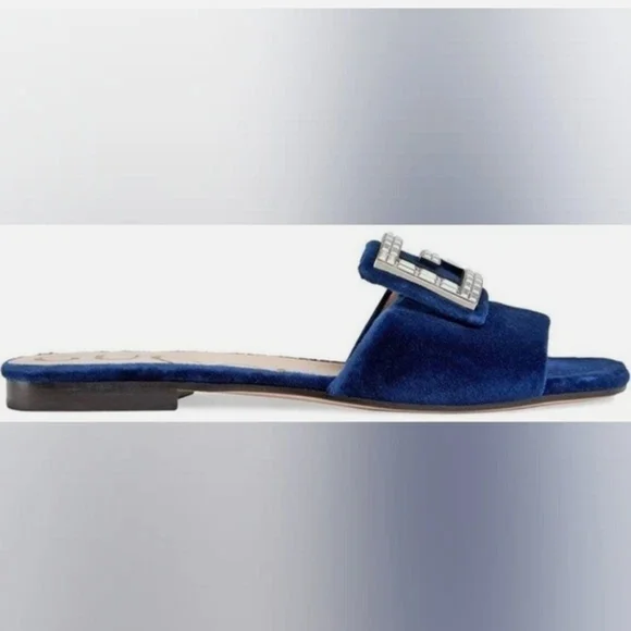 Gucci Velvet Slides - Picture 2 of 2